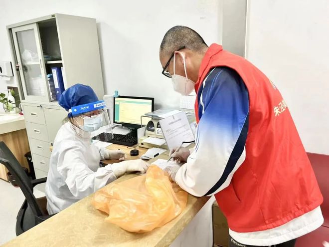 珠海24小时高价回收医保(24小时高价回收医保医保套出)